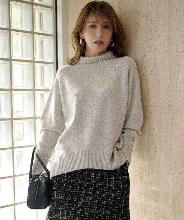組曲 S ウールカシミヤミックス ロールネックニット ライトグレー系