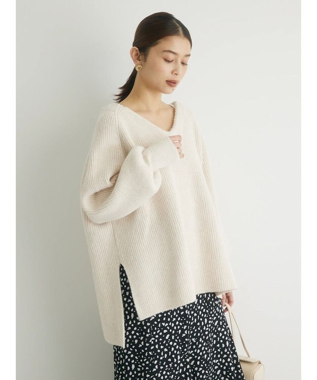 Green Parks ・Ｐｅｔｉｔ　Ｆｌｅｕｒ　両Ｖネックニットチュニック Off White