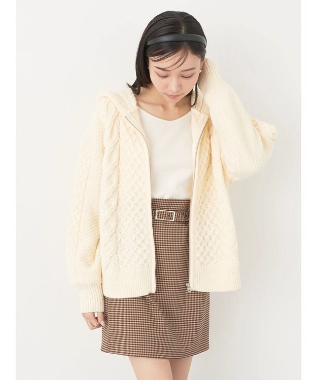 earth music&ecology ケーブルニットパーカー Off White