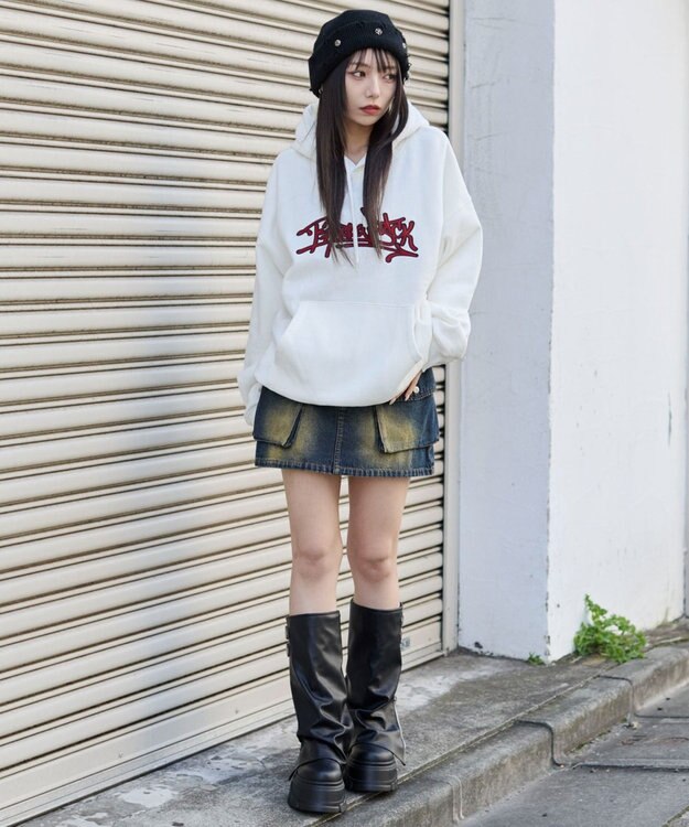 WEGO 【ユニセックス着用ITEM/SMLサイズ展開】グラフィックロゴプルパーカー ホワイト