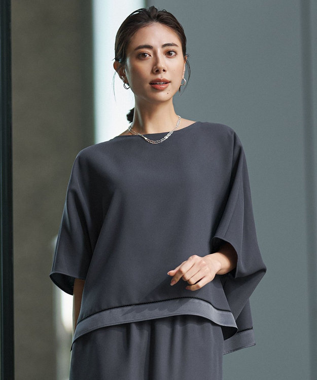 ICB 【WEB限定カラーあり】 FluidBackSatin クロップドブラウス ダルブルー
