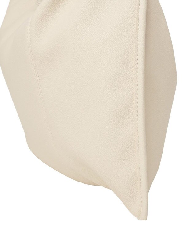 Green Parks トライアングルショルダーバッグ Ivory