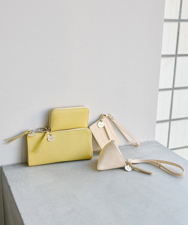 TOPKAPI 【TREASURE TOPKAPI】クロスエンボス レザー パスケース レモンイエロー