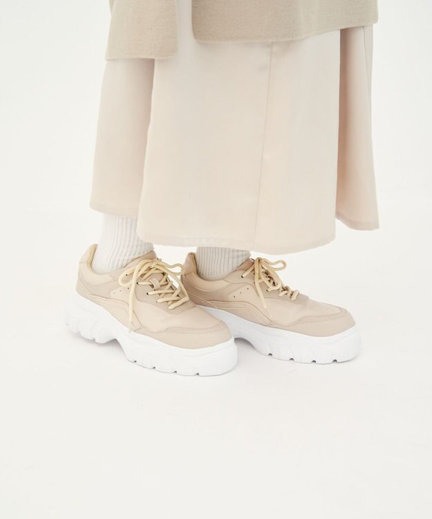 BONTRE 【PRECIEUX JOUET/プレシュウジュエ】軽量ボリュームスニーカー ベージュ