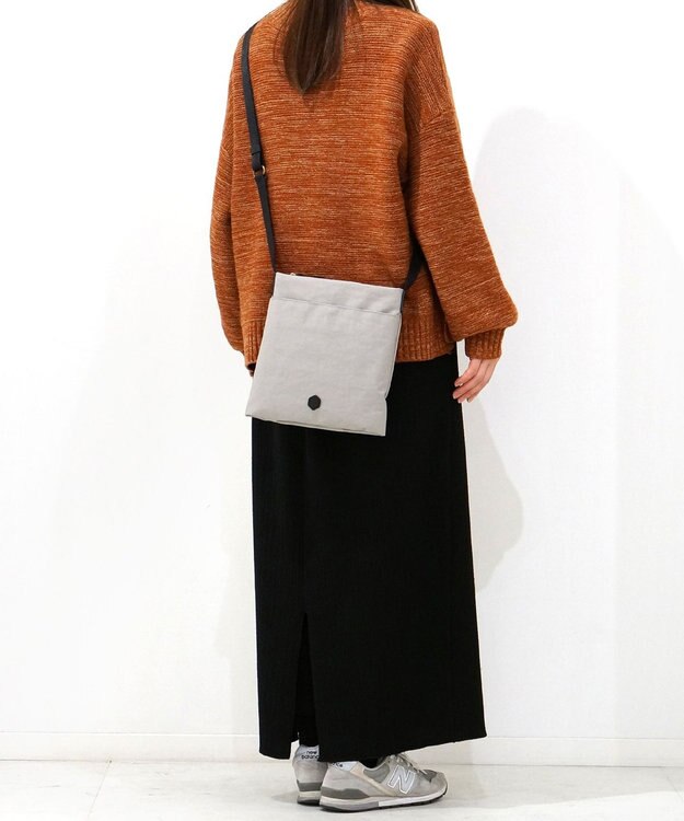 FOLNA RD グリンザ・コーデュラナイロンショルダーバッグ グレー