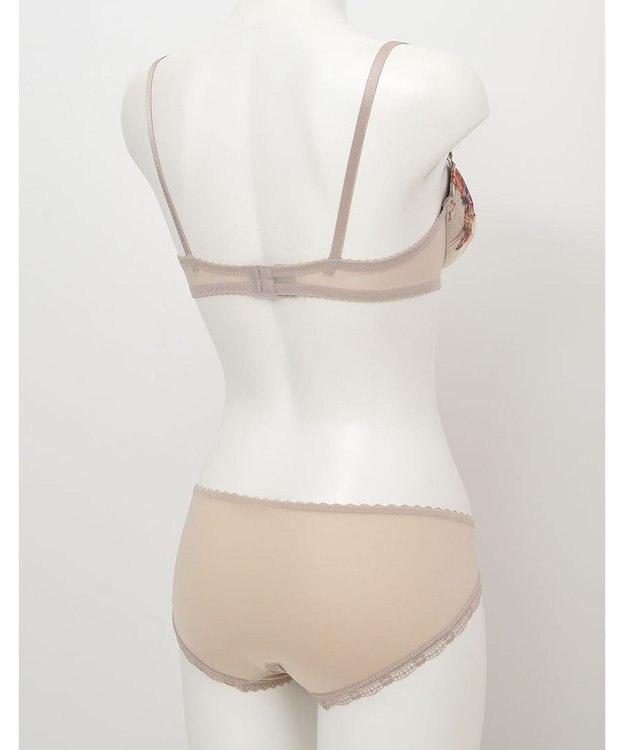 Wing WEB限定　ブラ＆ショーツセット　快適なつけごこち　はきこみ丈あさめ　ウイング／ワコール　CB3712 ブラウン