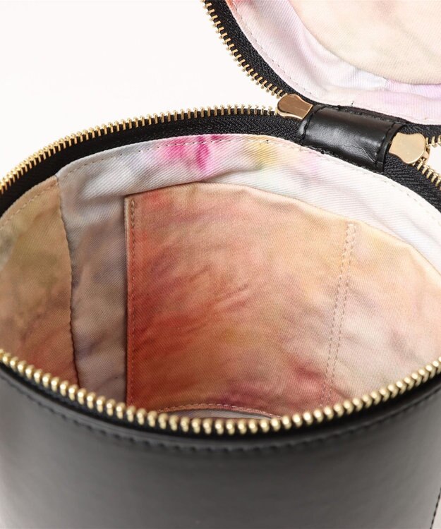 style code [Lyrss/リルス] イタリア製牛トコ皮 CITYエシカルレザースマート ショルダーポケット ブラック