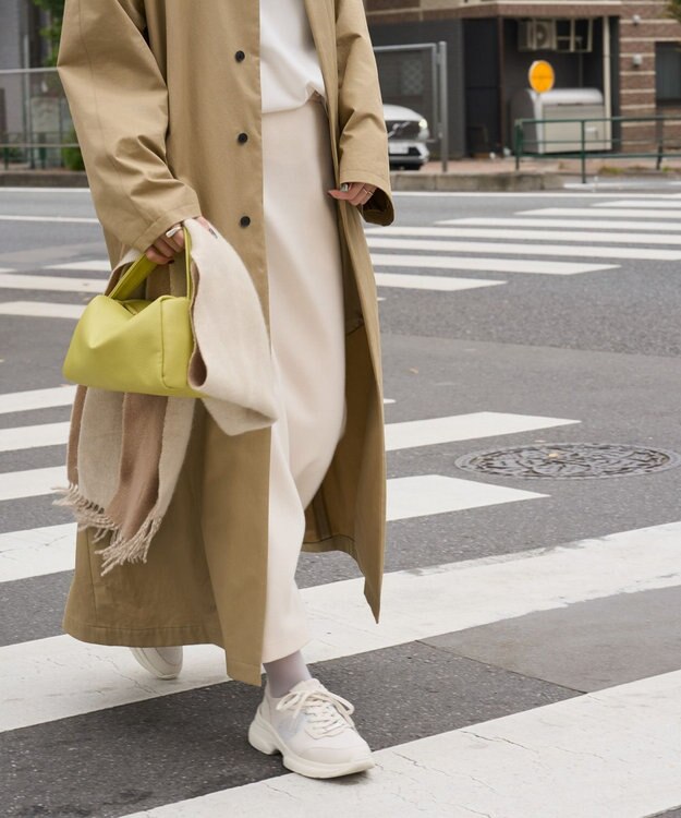 steppi 【VERY掲載 / 撥水 / 洗える】ボリュームソール スニーカー オフホワイト