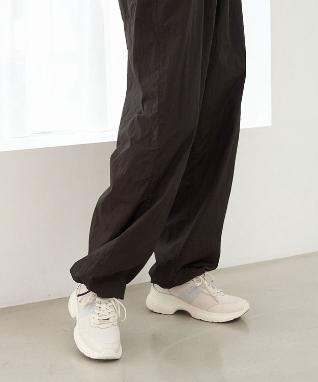 steppi 【VERY掲載 / 撥水 / 洗える】ボリュームソール スニーカー オフホワイト