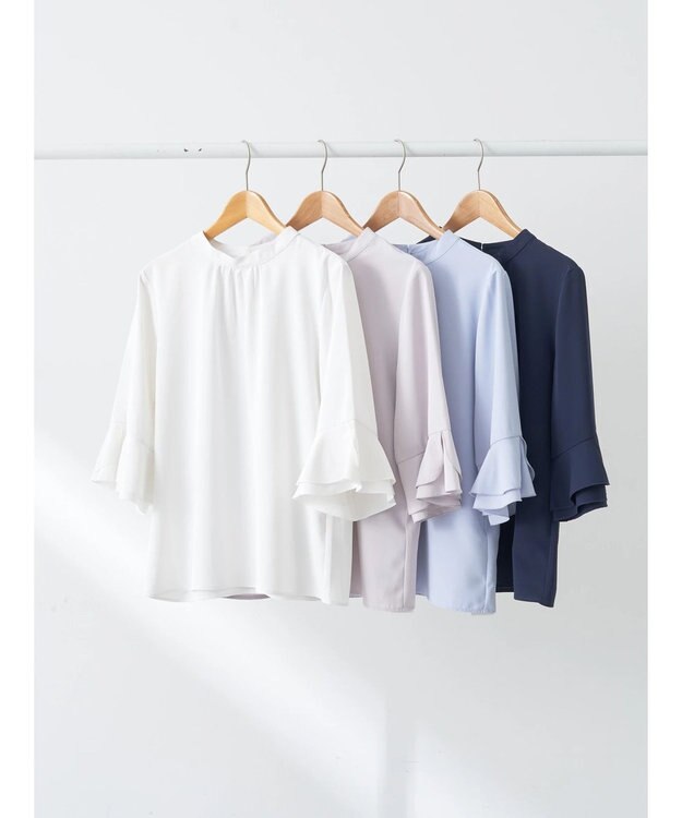 earth music&ecology ラッフル７分袖ブラウス Off White