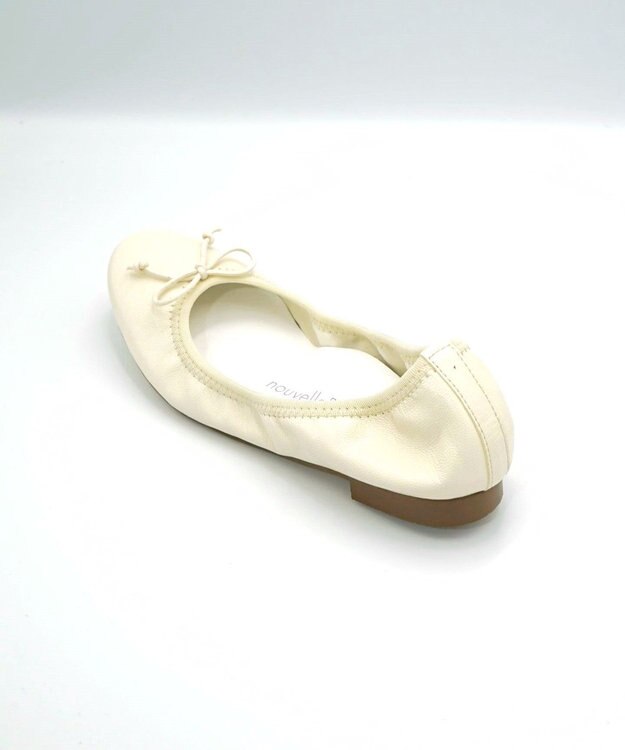 nouvelleRobe Oū 新色追加【本革・高反発】Round ラウンドトゥ バレエシューズ アイボリー