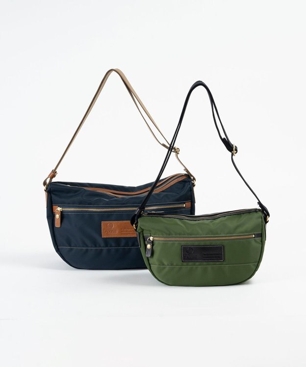 FOLNA RD ユニセックスナイロン ショルダー L-SIZE ブルー