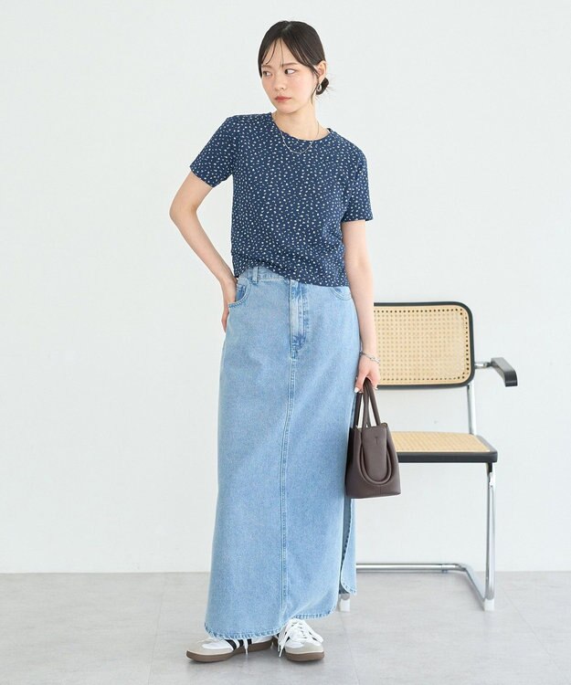 earth music&ecology サイドスリットデニムロングスカート Light Blue