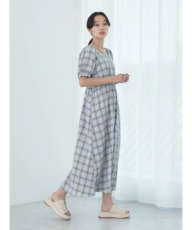 earth music&ecology ホルターネックシャーリングワンピース Sax