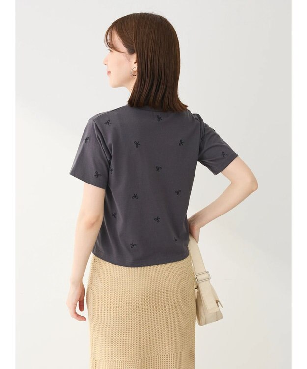 Green Parks ・Ｄｏｕｂｌｅ　Ｆｌａｇｓ　リボン刺繍ＴＥＥ Charcoal Gray