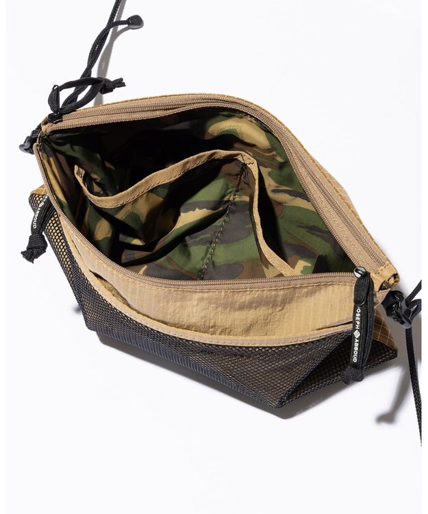 JOSEPH ABBOUD MOUNTAIN 【CREA掲載・軽量/ECO撥水/男女兼用】サコッシュ ベージュ系