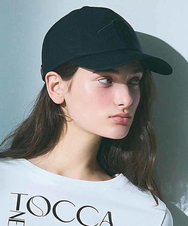 TOCCA 【UV90%以上カット・吸水速乾・接触冷感・抗菌防臭・サイズ調整可・洗える】DANCING RIBBON LOGOCAP キャップ ブラック系
