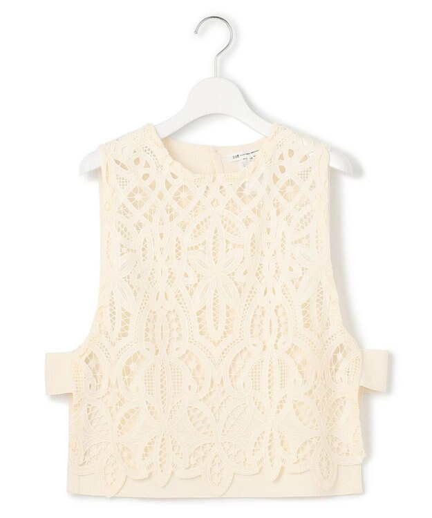 23区 【洗える】エンブロイダリーレース ニットベスト アイボリー系