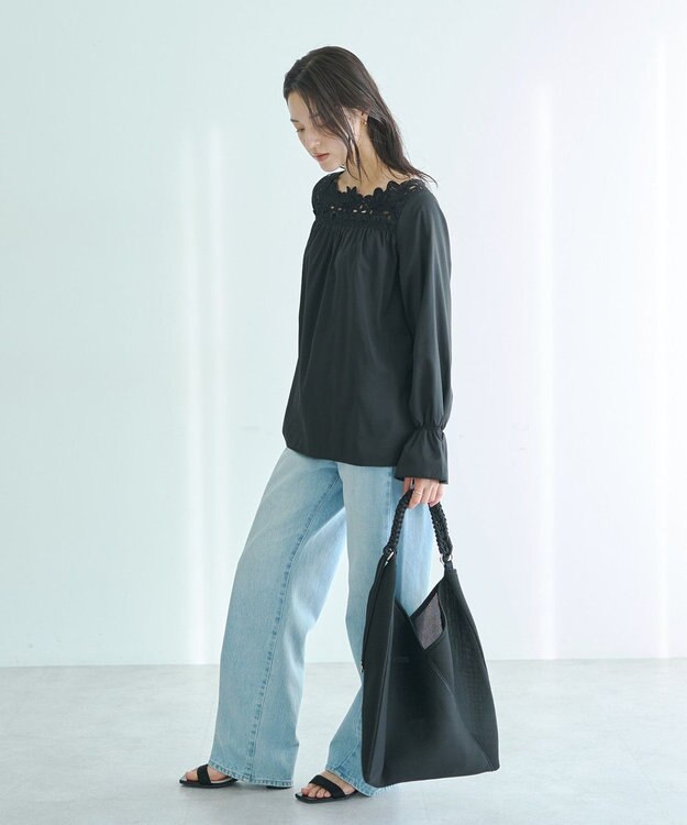 YECCA VECCA フラワーレースブラウス Black