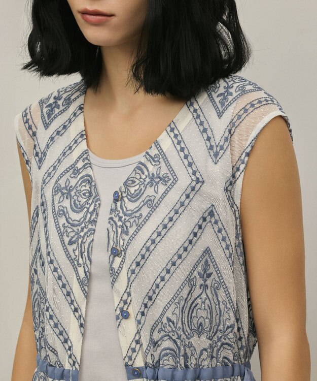 GRACE CONTINENTAL 刺繍ジレワンピース ブルー