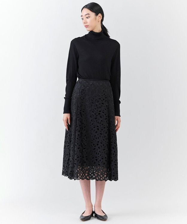 23区 L 【エステータ】ジオメトリックレース スカート ブラック系