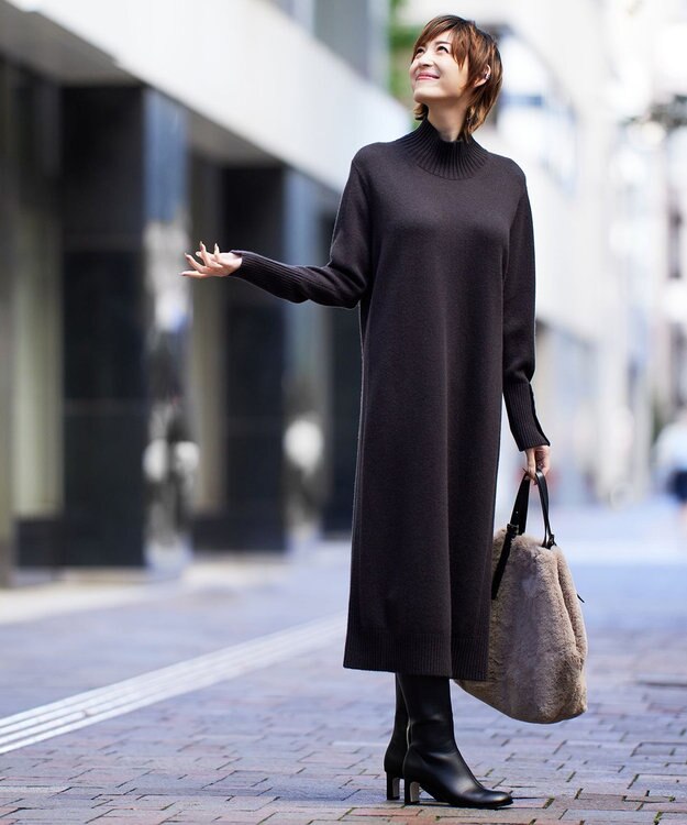 ICB 【WEB限定カラーあり・洗える】 ソフトカシミヤミックス ハイネックワンピース バーントブラウン系