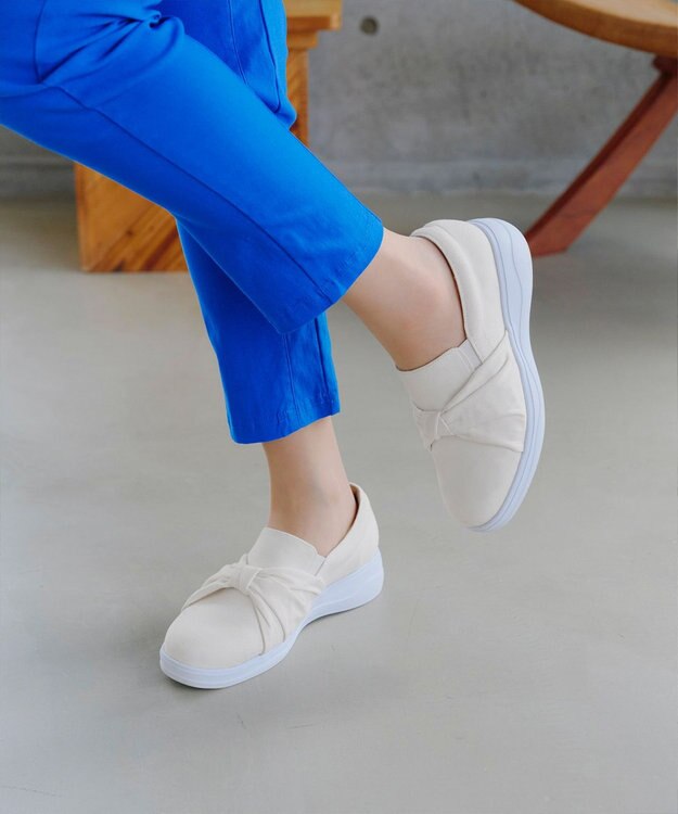 Tiaclasse 【安田美沙子さん着用】キャンバスリボンスリッポン オフホワイト