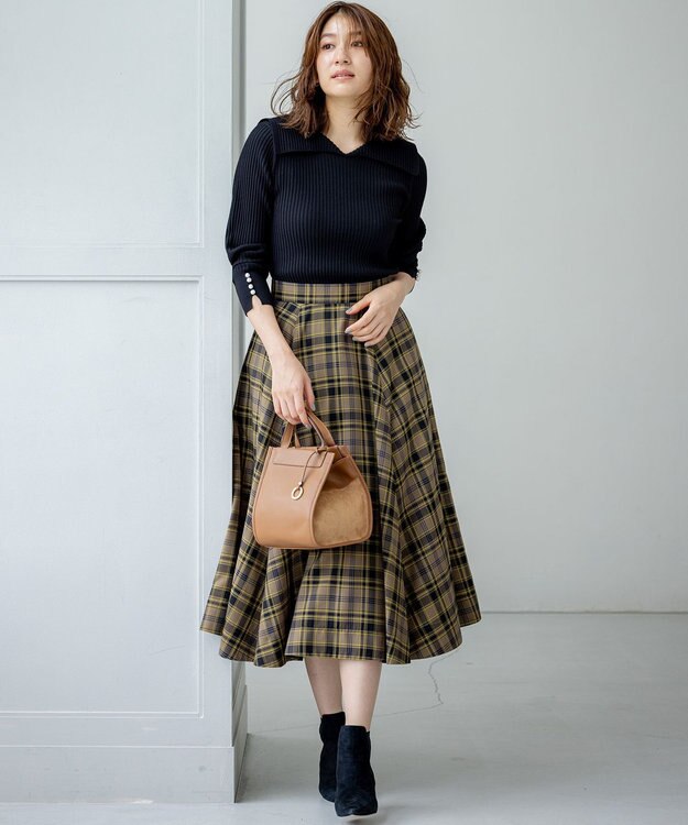 組曲 L シアーツイルチェック フレアスカート ダークブラウン系3