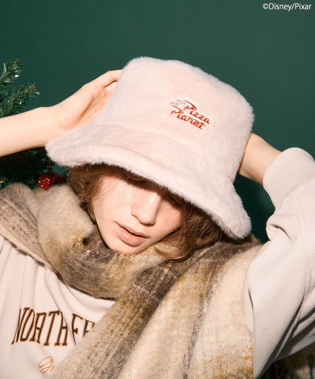 AMERICAN HOLIC 【PIZZA PLANET】バケットハット Light Beige