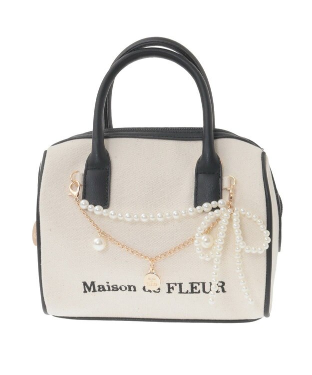 Maison de FLEUR チャーム付きキャンバスボストンバッグ Black