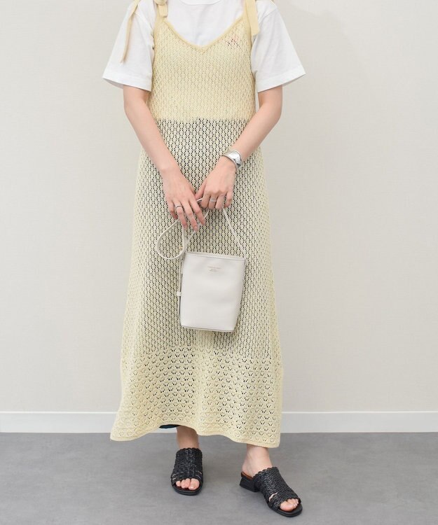 INTER-CHAUSSURES 【CHRISTIAN VILLA】レザークロスボディーバッグ アイボリー