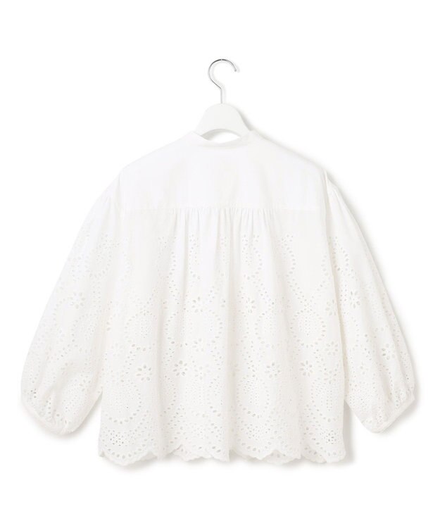 23区 L 【洗える】コットンエンブロイダリー クロップド ブラウス ホワイト系