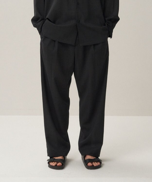 ATON TWIST WOOL TROPICAL | ツータックイージーパンツ - UNISEX BLACK