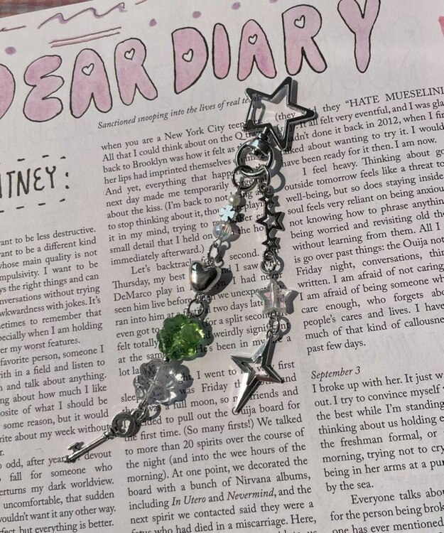 WEGO スタークローバービーズキーホルダー グリーン