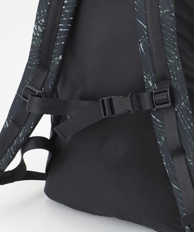 JOSEPH ABBOUD MOUNTAIN 【UNISEX】3Dエンボスリーフ バックパック オリーブ系6