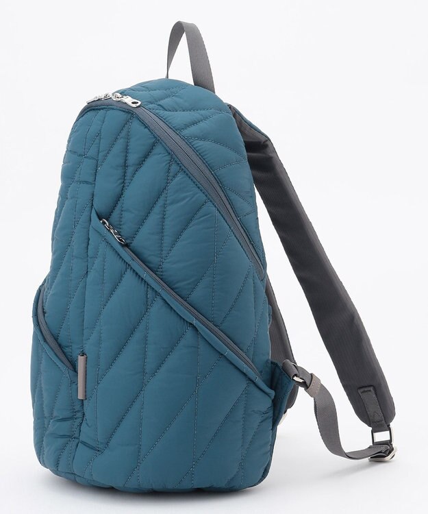 Y'SACCS バイアスキルトリュック ブルー