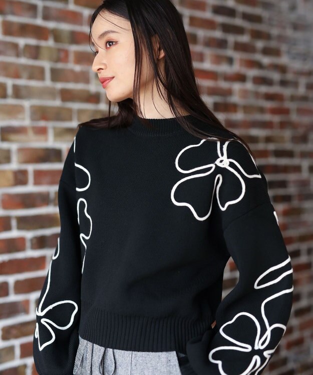 Green Parks ・ＥＬＥＮＣＡＲＥ　ＤＵＥ　コード刺繍花柄ニット Black