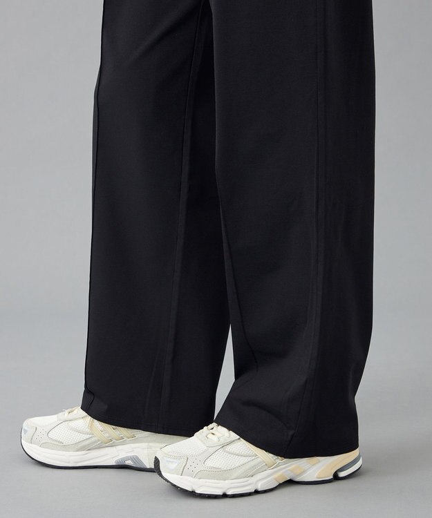 Chacott Chacott BALANCE EasyCare+ ストレートパンツ ブラック