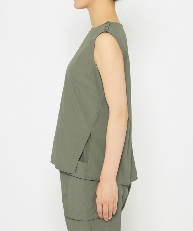 uncrave 【撥水・洗濯機洗い可】ライトプルーフナイロン ブラウス（uncrave WHITE） カーキ