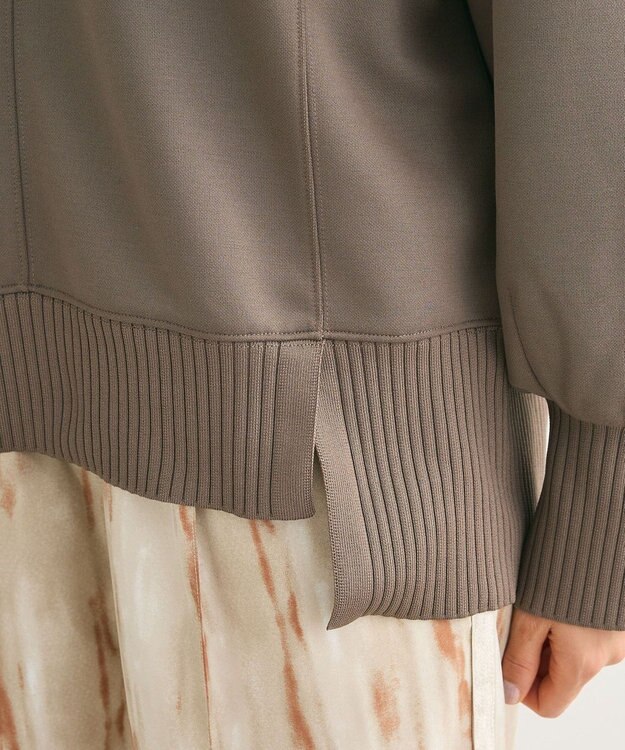 Green Parks ・ｆｕｒｒｙｒａｔｅ　軽量ボンディングプルオー Gray Beige