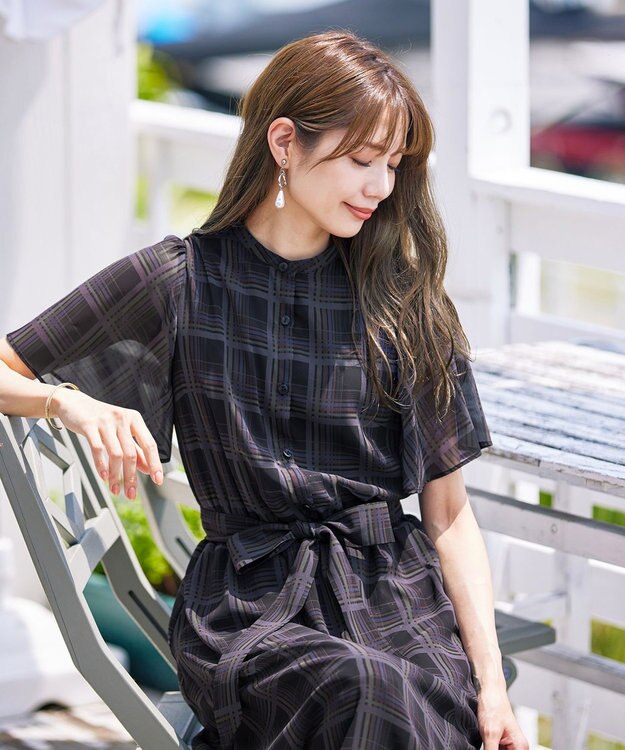 Tiaclasse 【新色追加・洗える】チェック柄フレア袖シアーワンピース ブラック