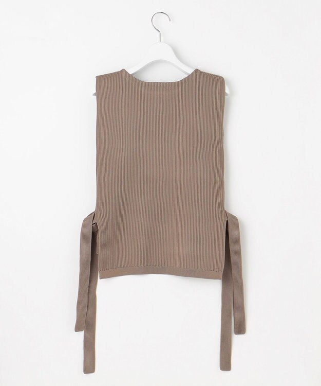 自由区 【洗える】リブストレッチ ベスト モカ