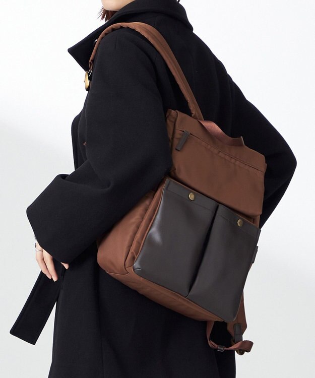 Y'SACCS 木村多江×Y'SACCS フラップポケットリュックサック チョコ