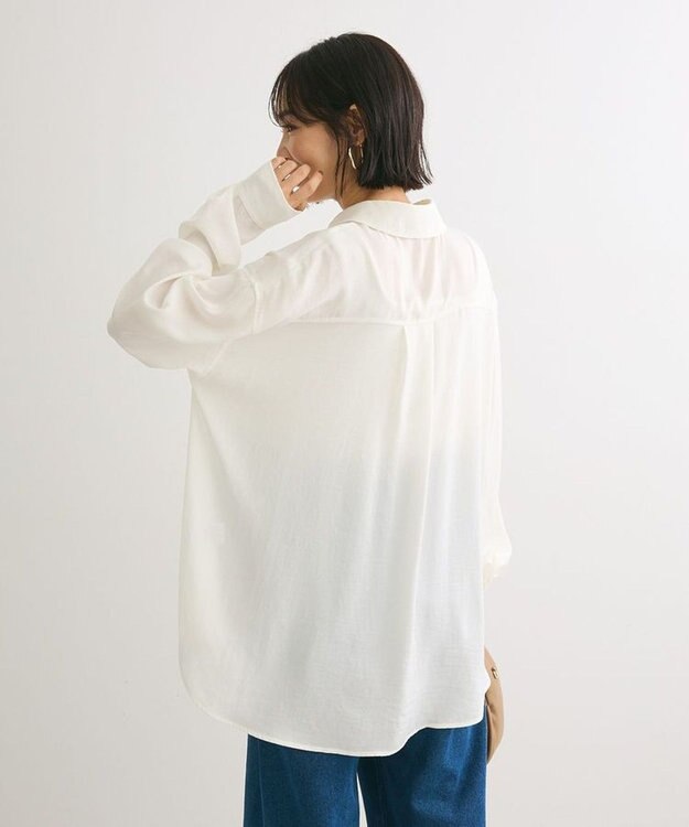 Green Parks ・ＳＵＧＡＲ　ＳＰＯＯＮ　サテンオーバーシャツチュニック Off White