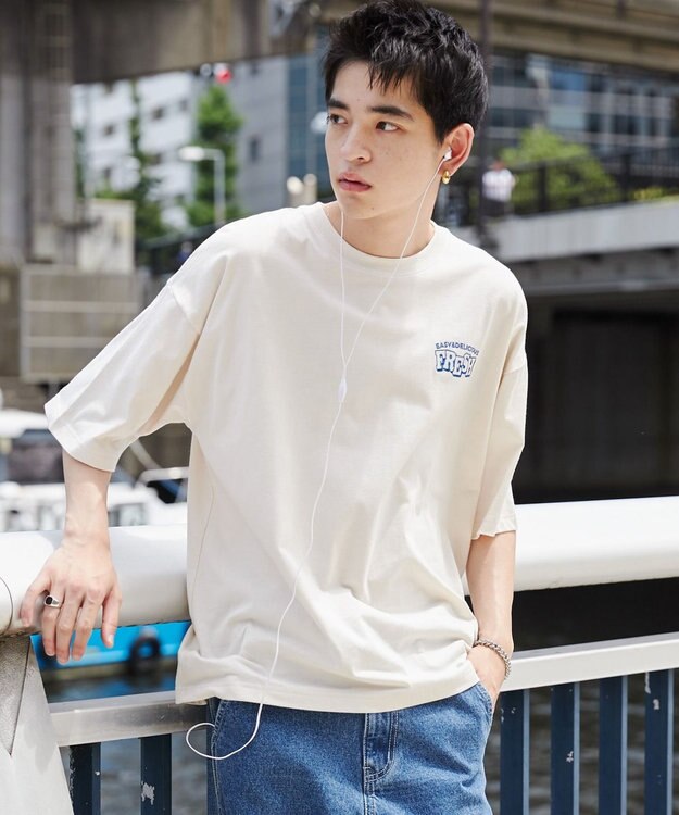 WEGO フードキャラ発泡プリントT ホワイトアイボリー