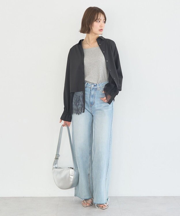 earth music&ecology 【予約】適ON レースヘムシャツ Black