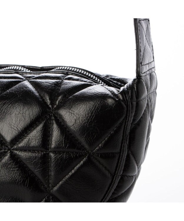 UNBILLION カシュカシュ cachecache / ソフト合皮キルティングハーフムーンショルダー ブラック