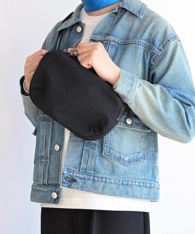 NIZYU KANO FUKUI SIWA ナイロンボディバッグ Sサイズ ブラック