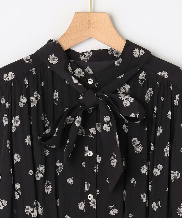 組曲 L ギャザーライトデシンボウタイ付き ワンピース ブラック系5