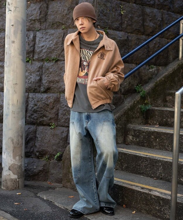 WEGO 【ユニセックス着用ITEM/MLサイズ展開】フェイクスウェードロゴスウィングトップ ベージュ